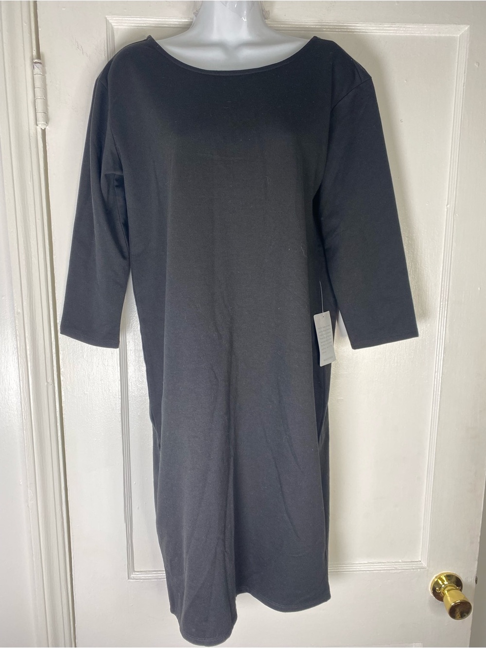 bobeau NWT Nordstrom Black Boatneck Midi Dress with Three-Quarter Sleeves